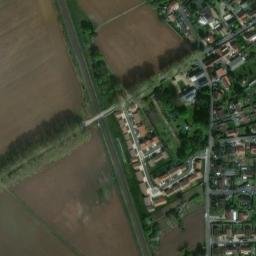 Satellite imagery of Château de Nointel [Val d'Oise], FR
