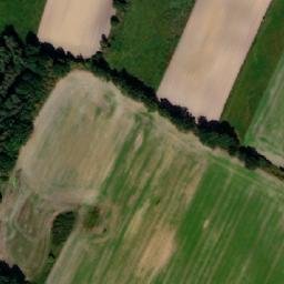 Satellite imagery of Lhotský dvůr [Dynín-Lhota] HG, CZ