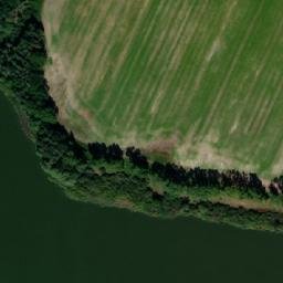 Satellite imagery of Lhotský dvůr [Dynín-Lhota] HG, CZ