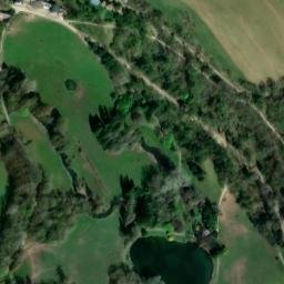 Satellite imagery of Château de Dampont, FR