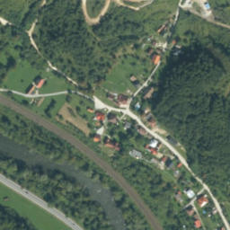 Satellite imagery of 633 diaľnica, PL