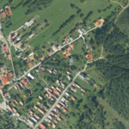 Satellite imagery of Vytyčovacia sieť diaľnice 627, PL