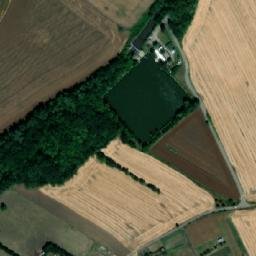 Satellite imagery of Vinohrádky [Měnín], CZ