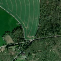 Satellite imagery of Château de La Roche-Guyon, FR