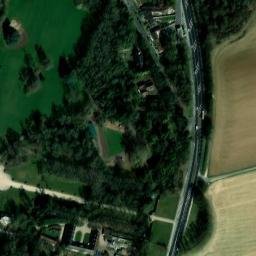 Satellite imagery of Château de Champlâtreux, FR