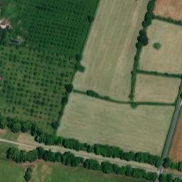 Satellite imagery of Château de Canon, FR
