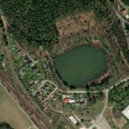 Satellite imagery of Schiedel [Zliv u Č. Budějovic] fireclay factory chimney, CZ
