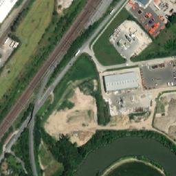 Satellite imagery of Sugar factory [Staré Město u Uh.Hr.] factory chimney, CZ