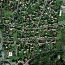 Satellite imagery of Château de Grouchy, FR