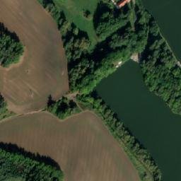 Satellite imagery of V Lomcích [Lásenice], CZ