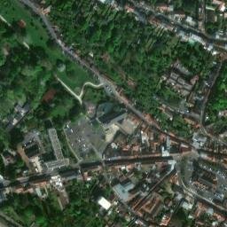 Satellite imagery of Cave des Moineaux, FR