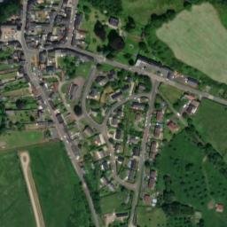 Satellite imagery of Château de Fervaques, FR