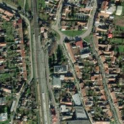 Satellite imagery of [Hrušovany u Brna] former sugar factory chimney, CZ