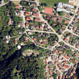 Satellite imagery of Castle Ruin Donaustauf, DE