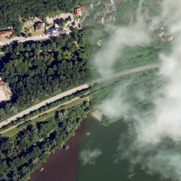 Satellite imagery of Castle Ruin Donaustauf, DE