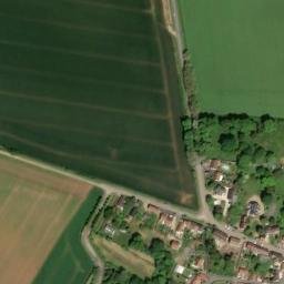 Satellite imagery of Château de Nantouillet, FR