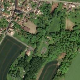 Satellite imagery of Château de Nantouillet, FR