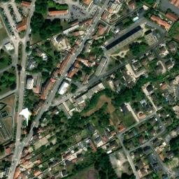 Satellite imagery of Ancien hospice départemental de vieillards, FR