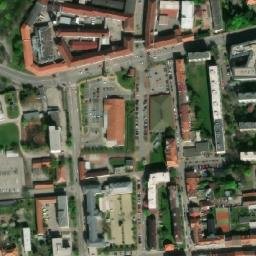 Satellite imagery of Koh-i-noor Hardtmuth [České Budějovice 7] factory chimney, CZ