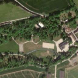 Satellite imagery of Château de Thillombois, FR