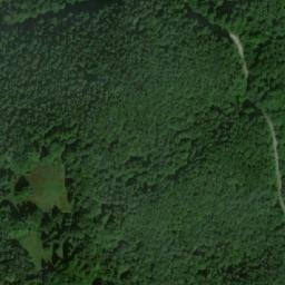 Satellite imagery of červená, SK