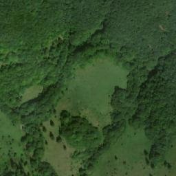 Satellite imagery of červená, SK