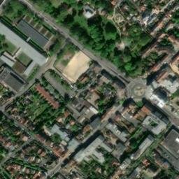 Satellite imagery of Château de Maisons-Lafitte, FR
