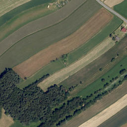Satellite imagery of Gerichtsberg, AT