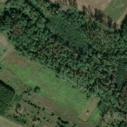 Satellite imagery of former glassworks, Holomáč, Horní huť [Dubňany] chimney, CZ