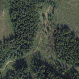Satellite imagery of červená, SK