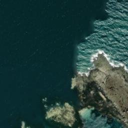 Satellite imagery of La Déchirée, FR