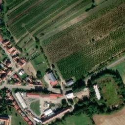 Satellite imagery of [Čejkovice] church t., CZ