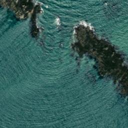 Satellite imagery of La Déchirée, FR