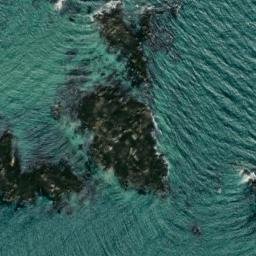 Satellite imagery of La Déchirée, FR