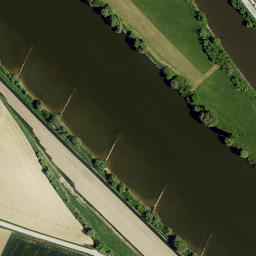 Satellite imagery of Bogenberg, DE