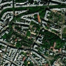 Satellite imagery of Montmartre, overview on Paris, FR