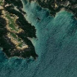 Satellite imagery of Île Longue, FR