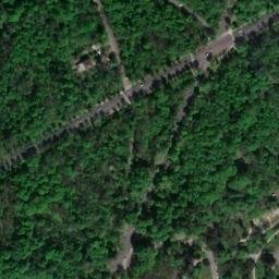 Satellite imagery of Château de Bagatelle, FR