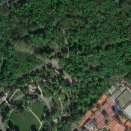 Satellite imagery of Château de Bagatelle, FR