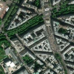 Satellite imagery of Château de la Muette, FR