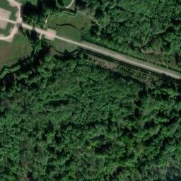 Satellite imagery of Château de Marly-le-Roy, FR
