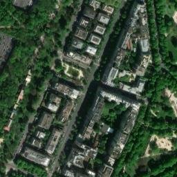 Satellite imagery of Château de la Muette, FR