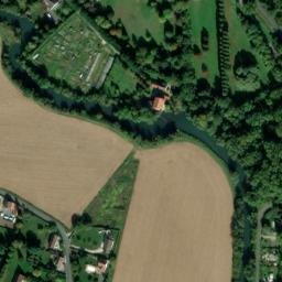 Satellite imagery of Château de Crécy-la-Chapelle, FR