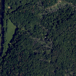 Satellite imagery of Gališ [Lukov nad Dyjí], CZ