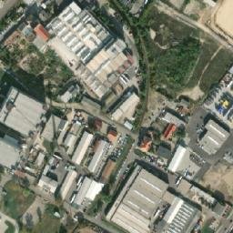 Satellite imagery of [Znojmo-město] former factory chimney, CZ