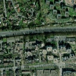 Satellite imagery of Château de Champs-sur-Marne, FR