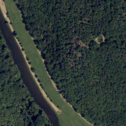 Satellite imagery of Gališ [Lukov nad Dyjí], CZ