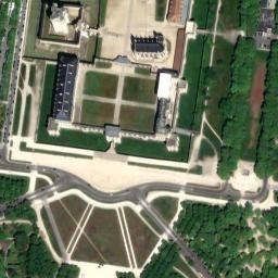 Satellite imagery of Château de Vincennes, FR