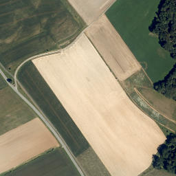 Satellite imagery of Gerichtsberg, AT