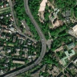 Satellite imagery of Château de Bellevue, FR